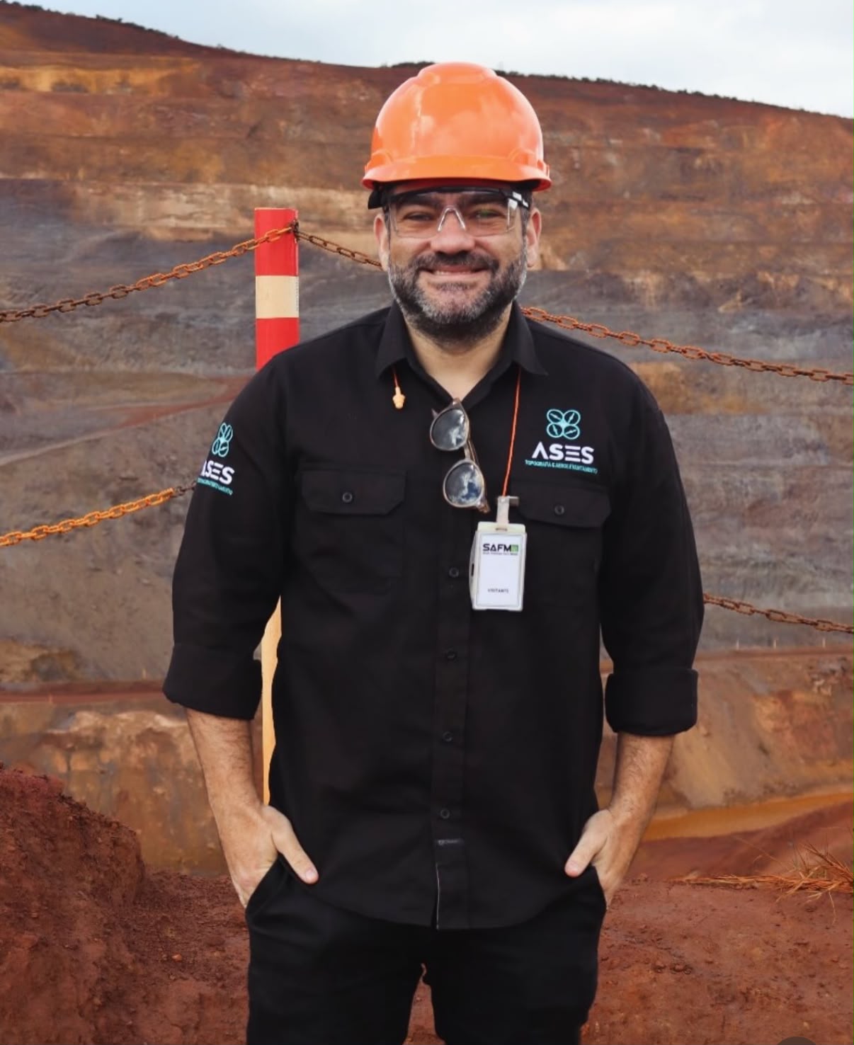 Ariel Silva, engenheiro responsável da ASES Engenharia em campo